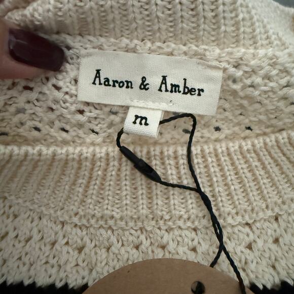 Aaron & Amber Black and Cream Crochet Short Sleeve Top Size M NEW - Picture 3 of 6